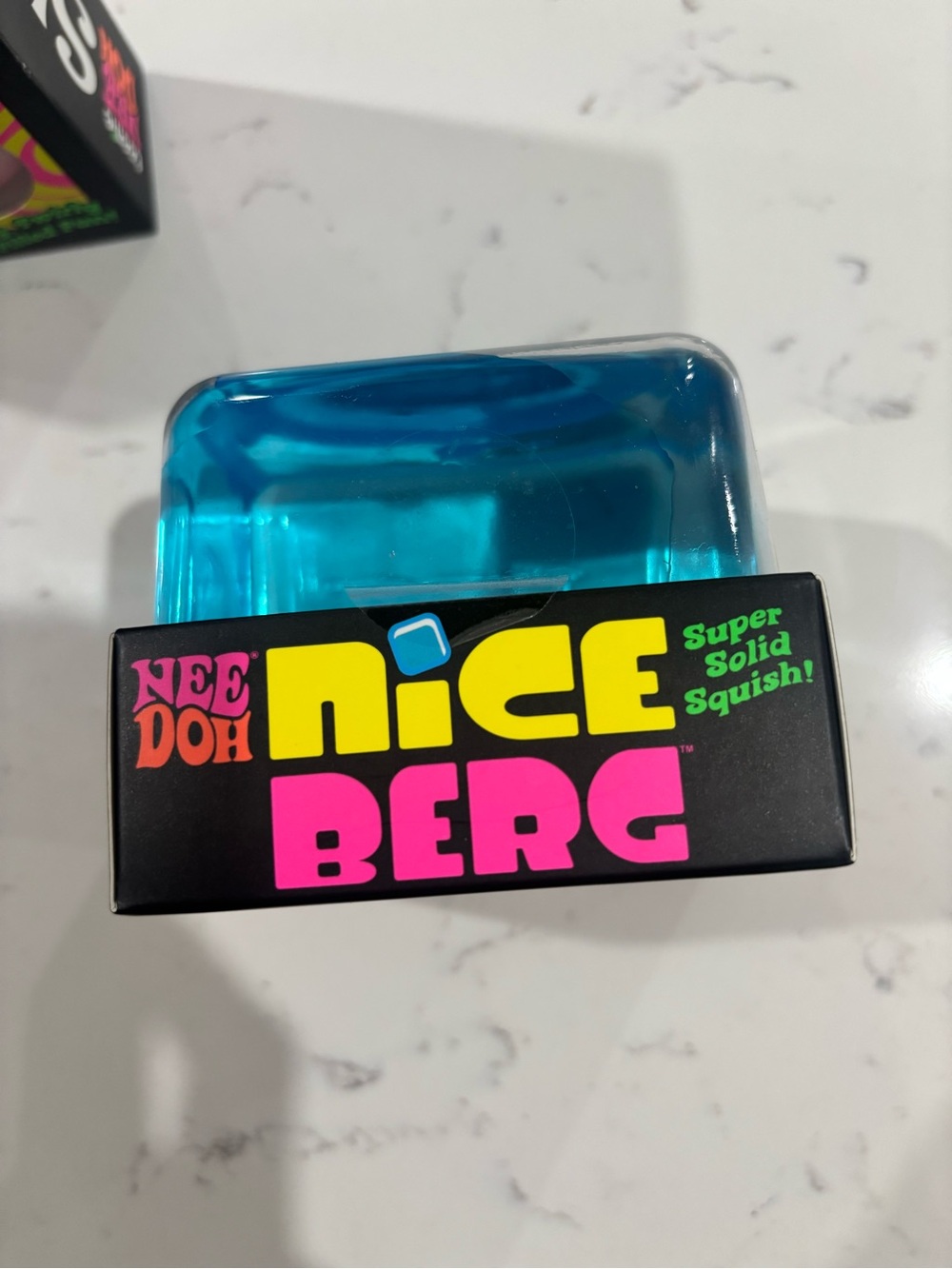 Nice jumbo Berg Blue Squishy Stress Toy